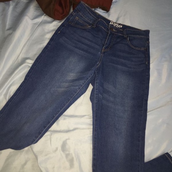 Skinny Jeans Bundle (Size: 9/10) - Picture 8 of 8